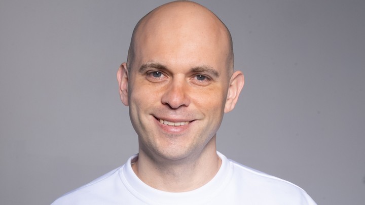 Mama, ožeň ma - Tomáš